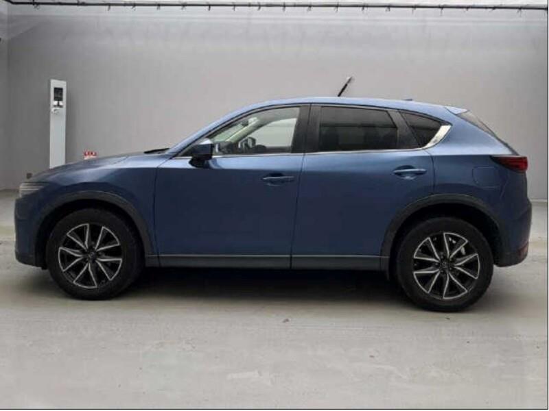 2017 Mazda CX-5 thumbnail