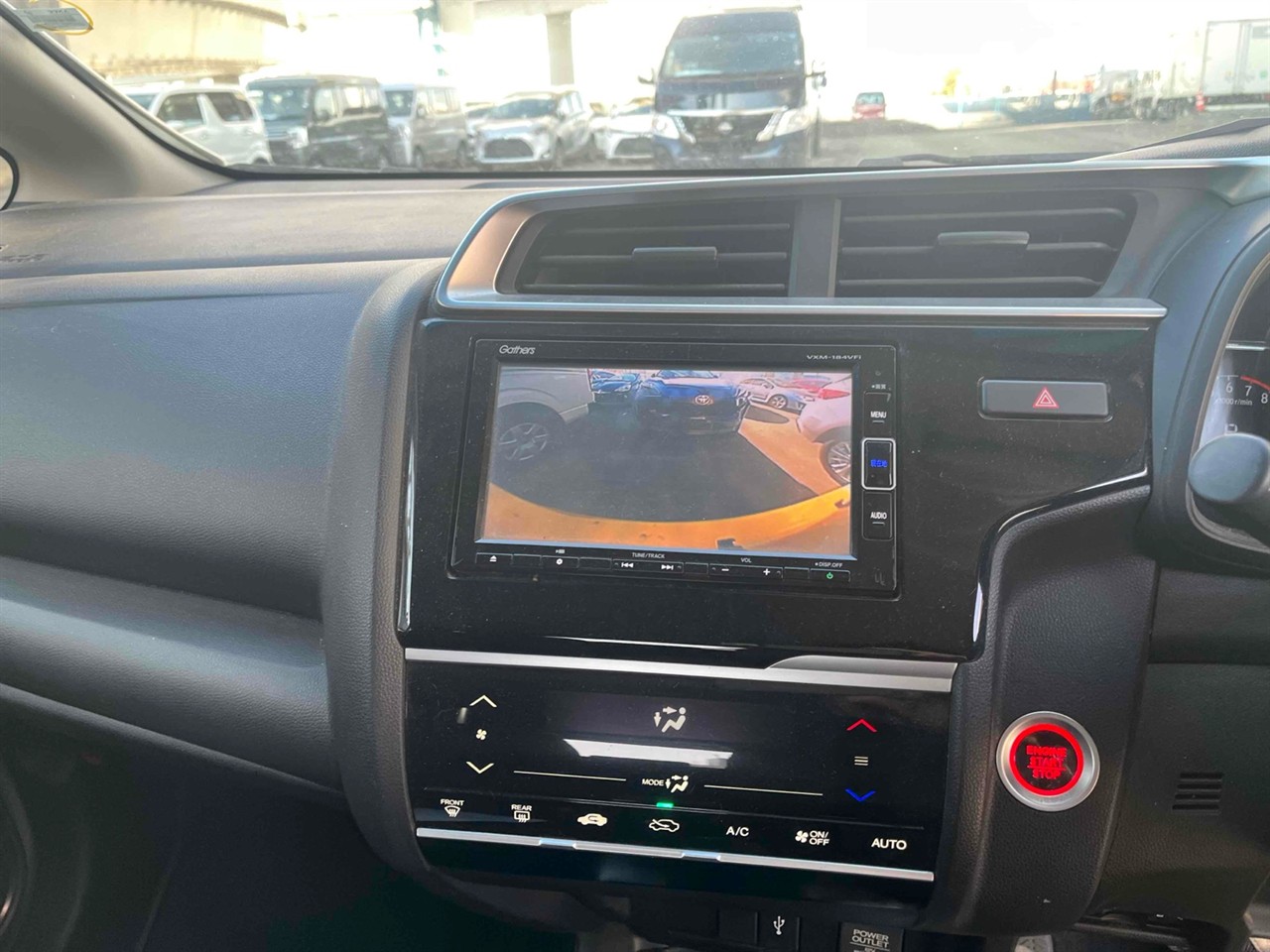 2018 Honda Fit thumbnail