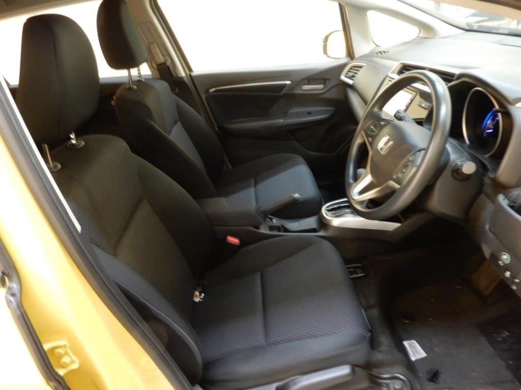 2018 Honda Fit thumbnail
