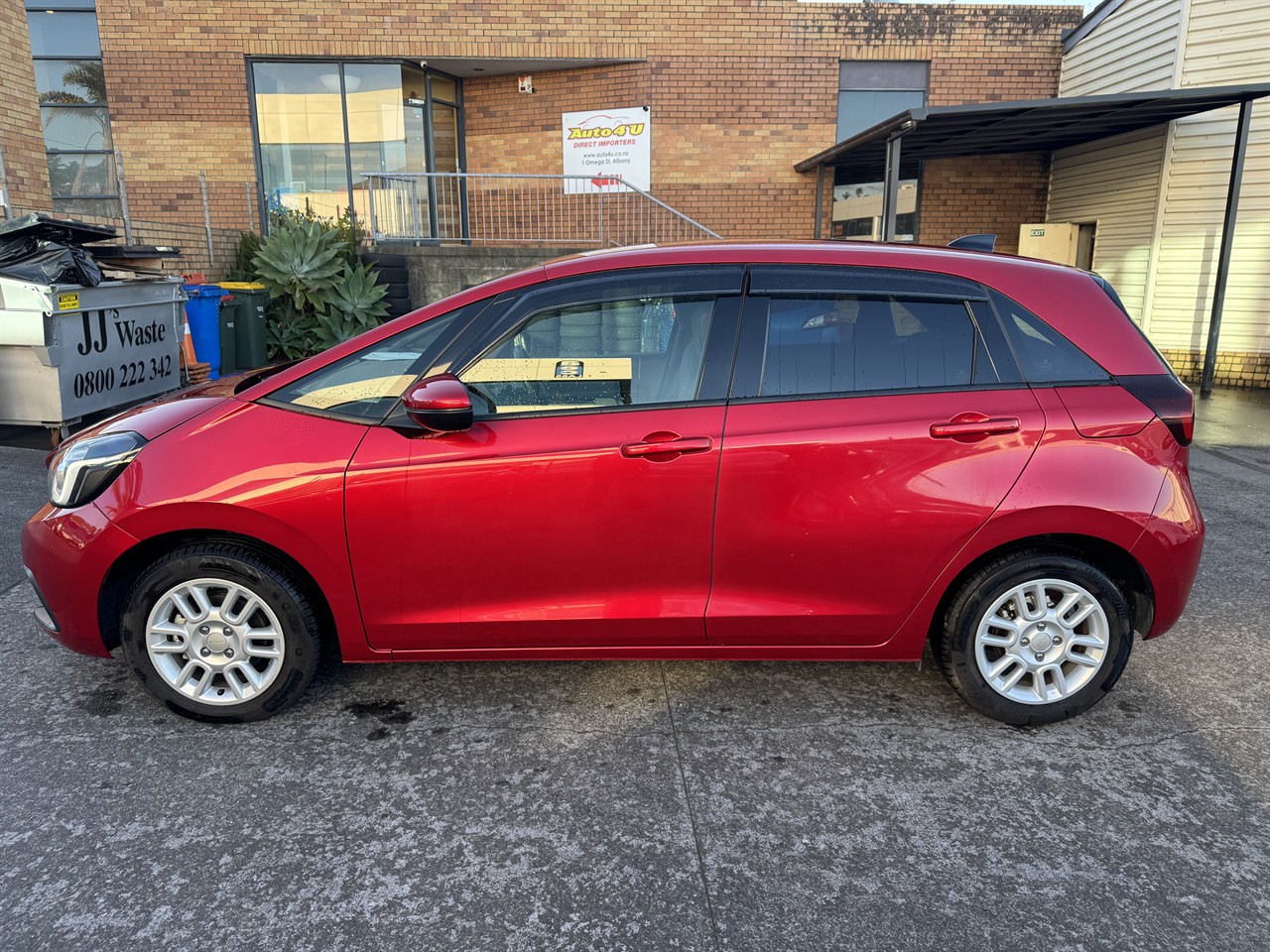 2020 Honda Fit thumbnail