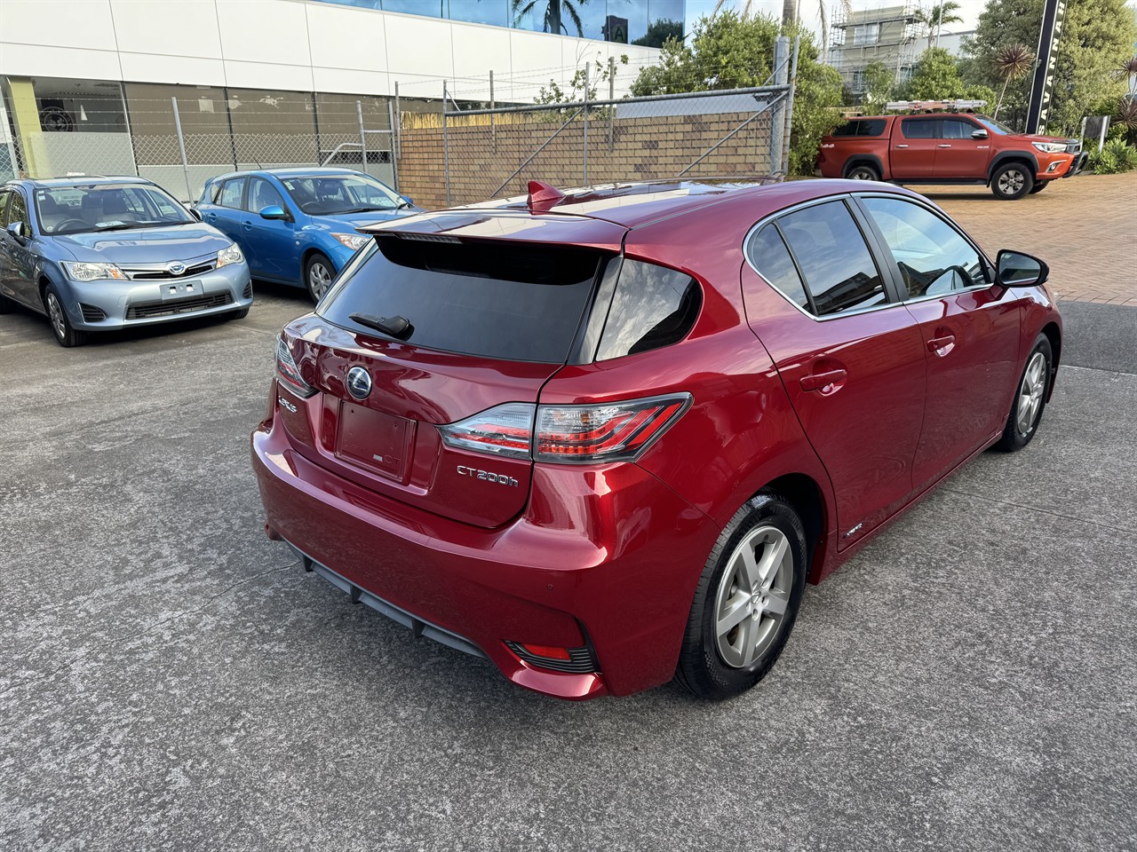 2014 Lexus CT thumbnail