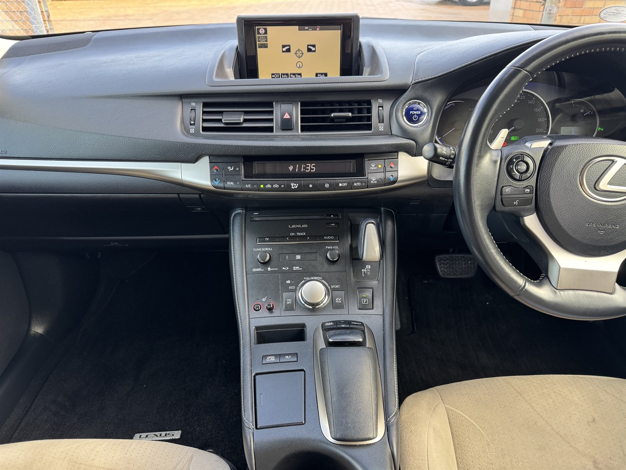 2014 Lexus CT thumbnail