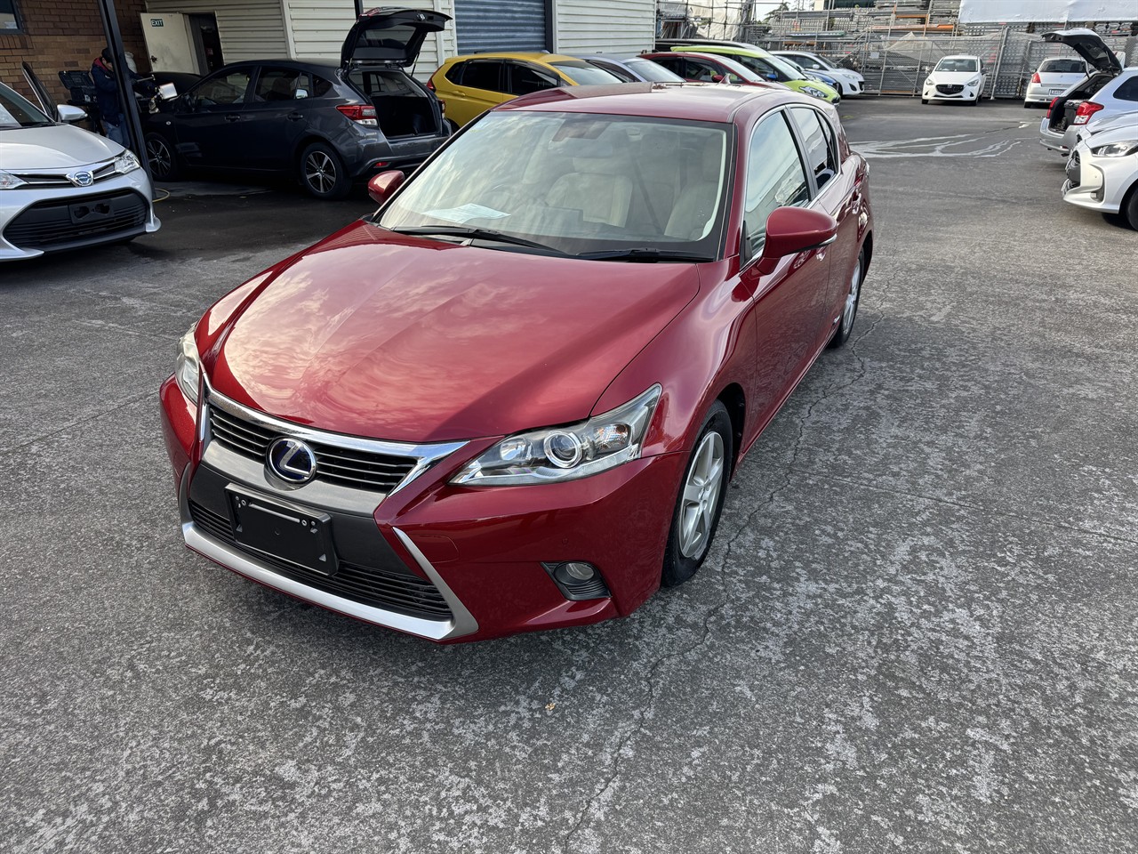 2014 Lexus CT thumbnail