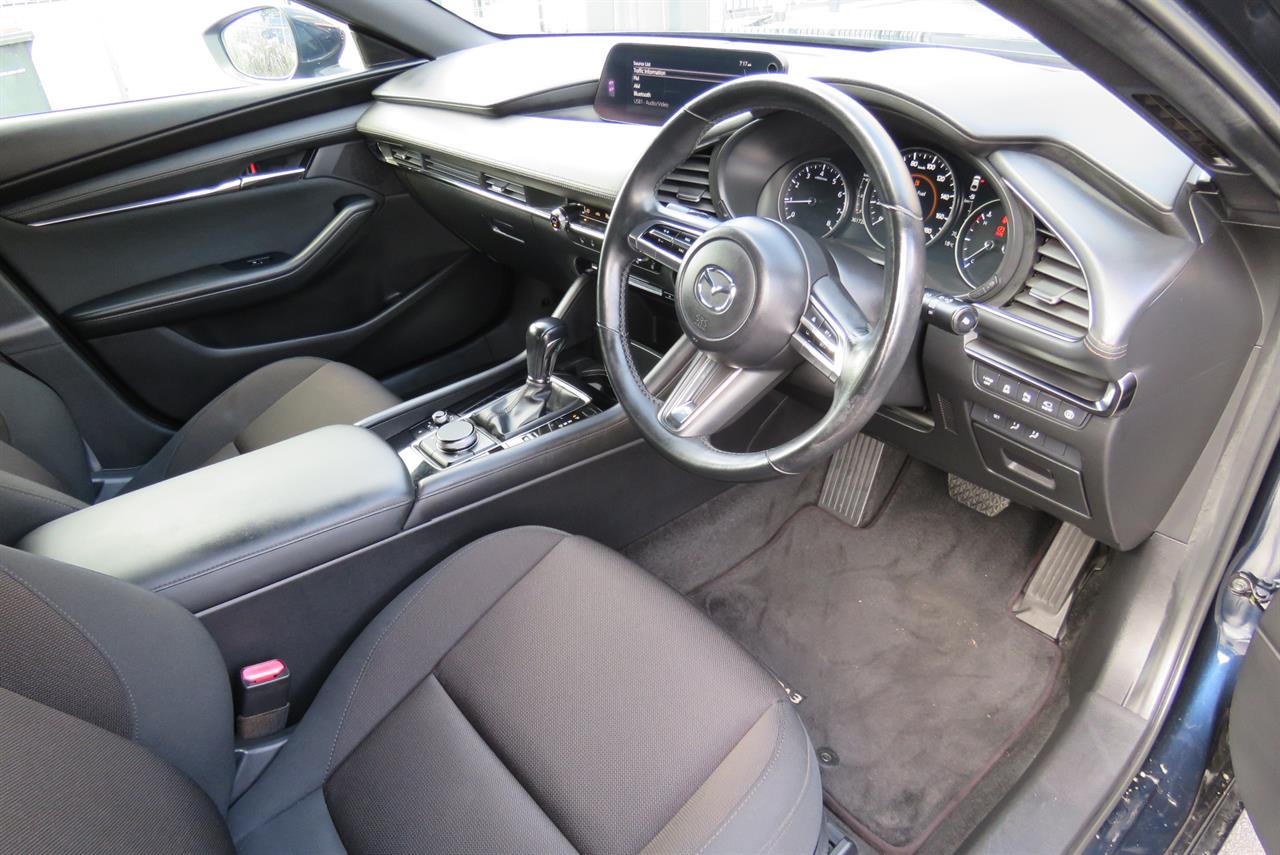 2020 Mazda 3 thumbnail