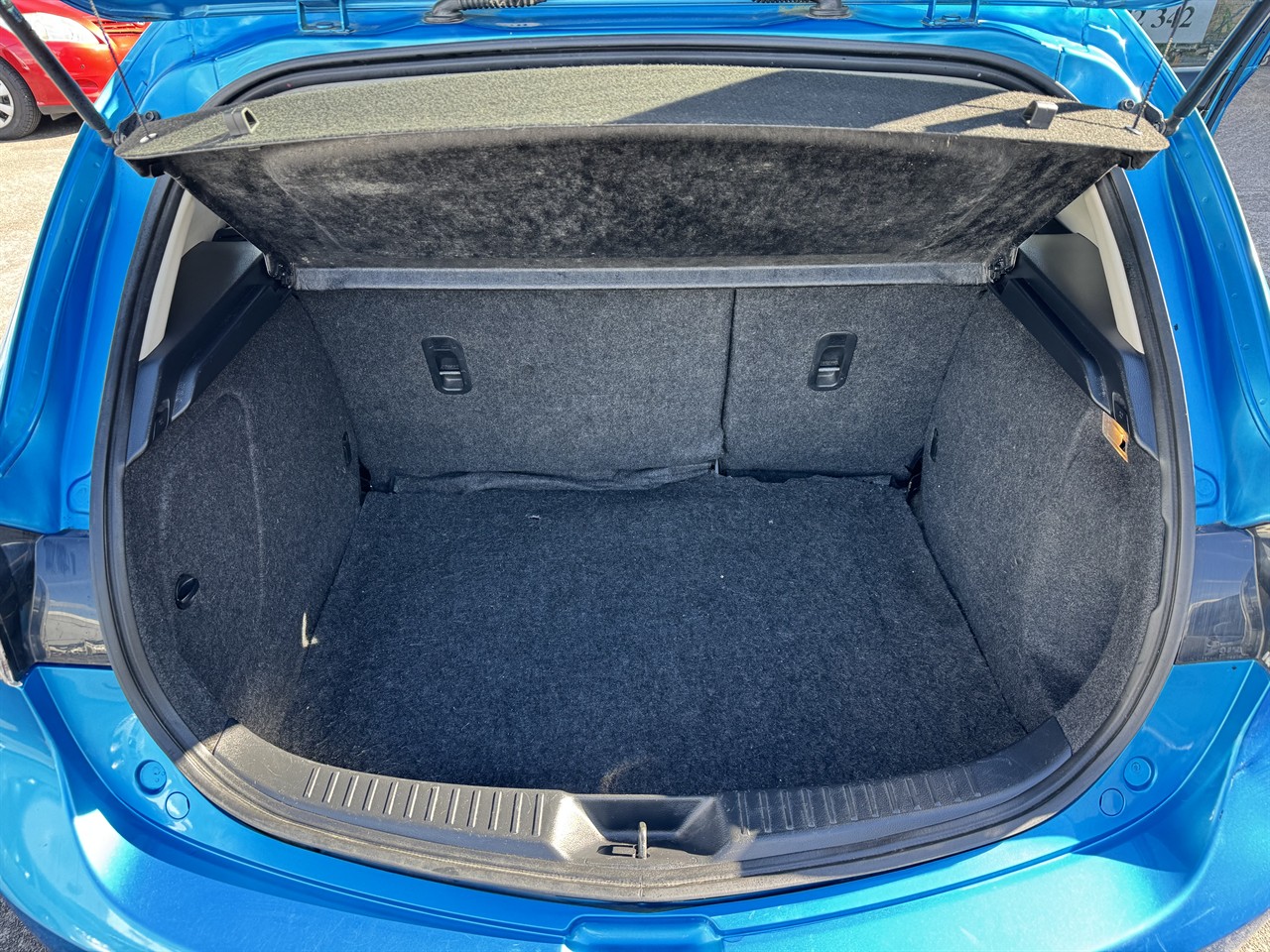 2011 Mazda 3 thumbnail