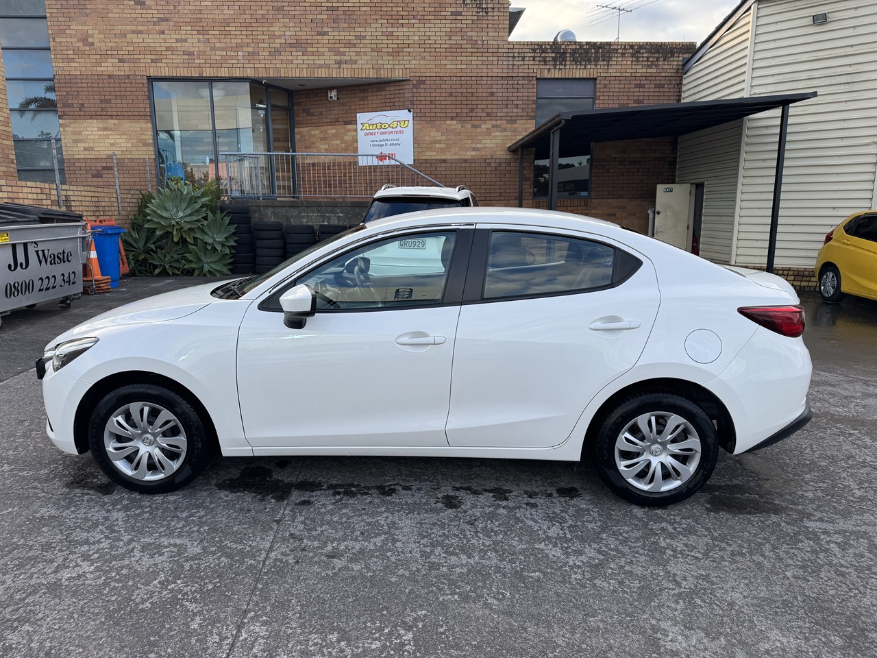 2020 Mazda Demio thumbnail