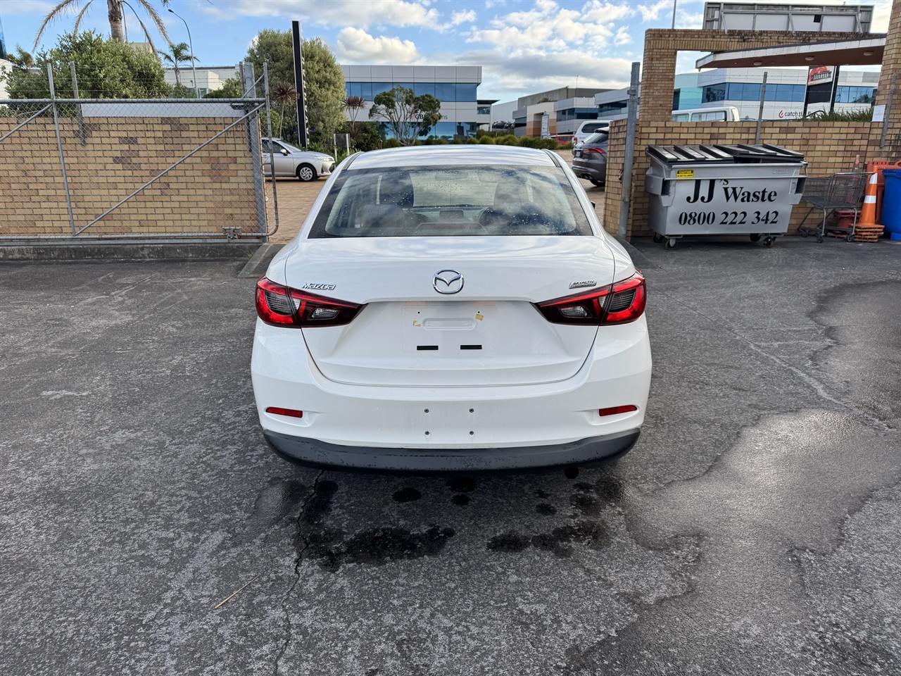 2020 Mazda Demio thumbnail