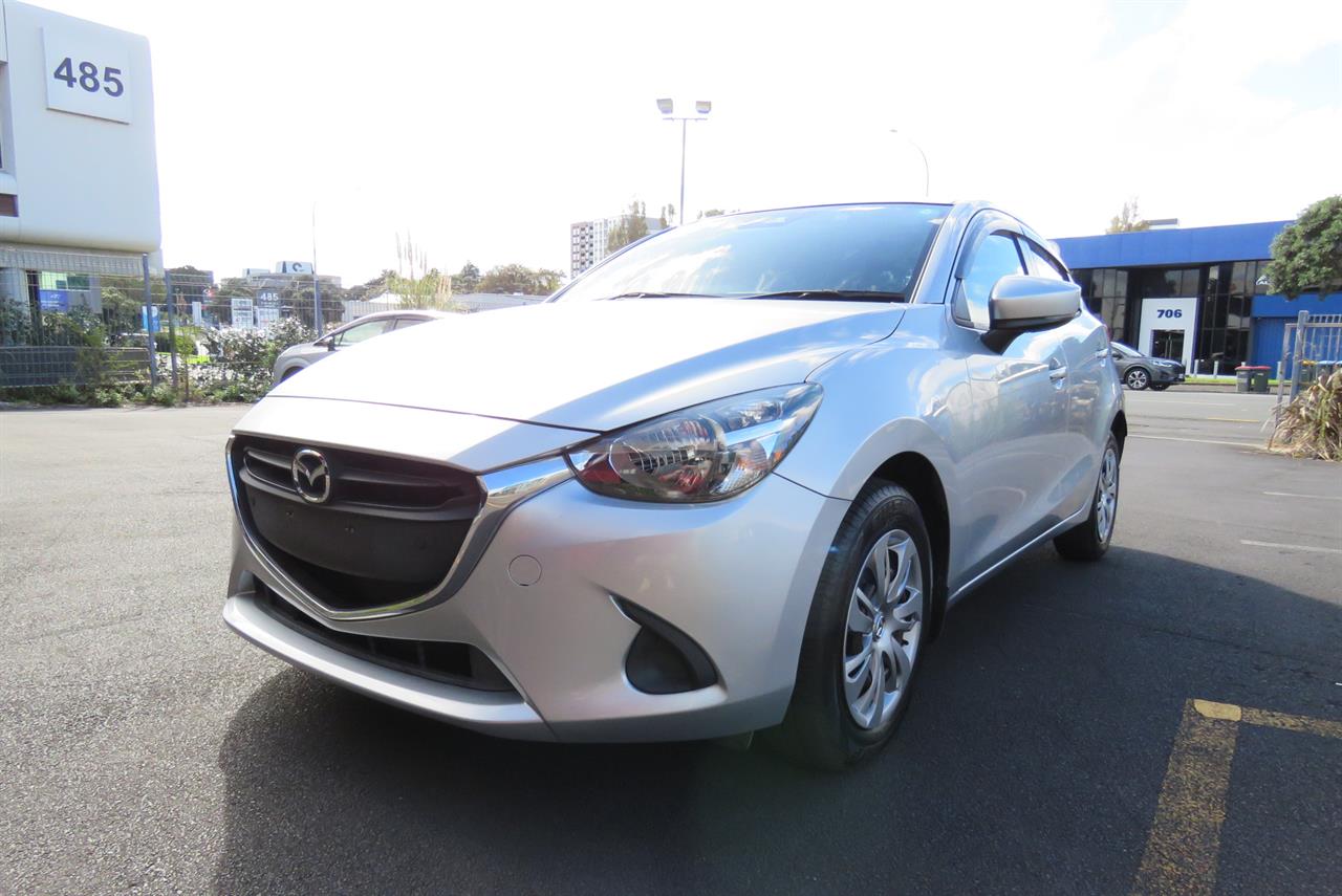 2018 Mazda Demio thumbnail
