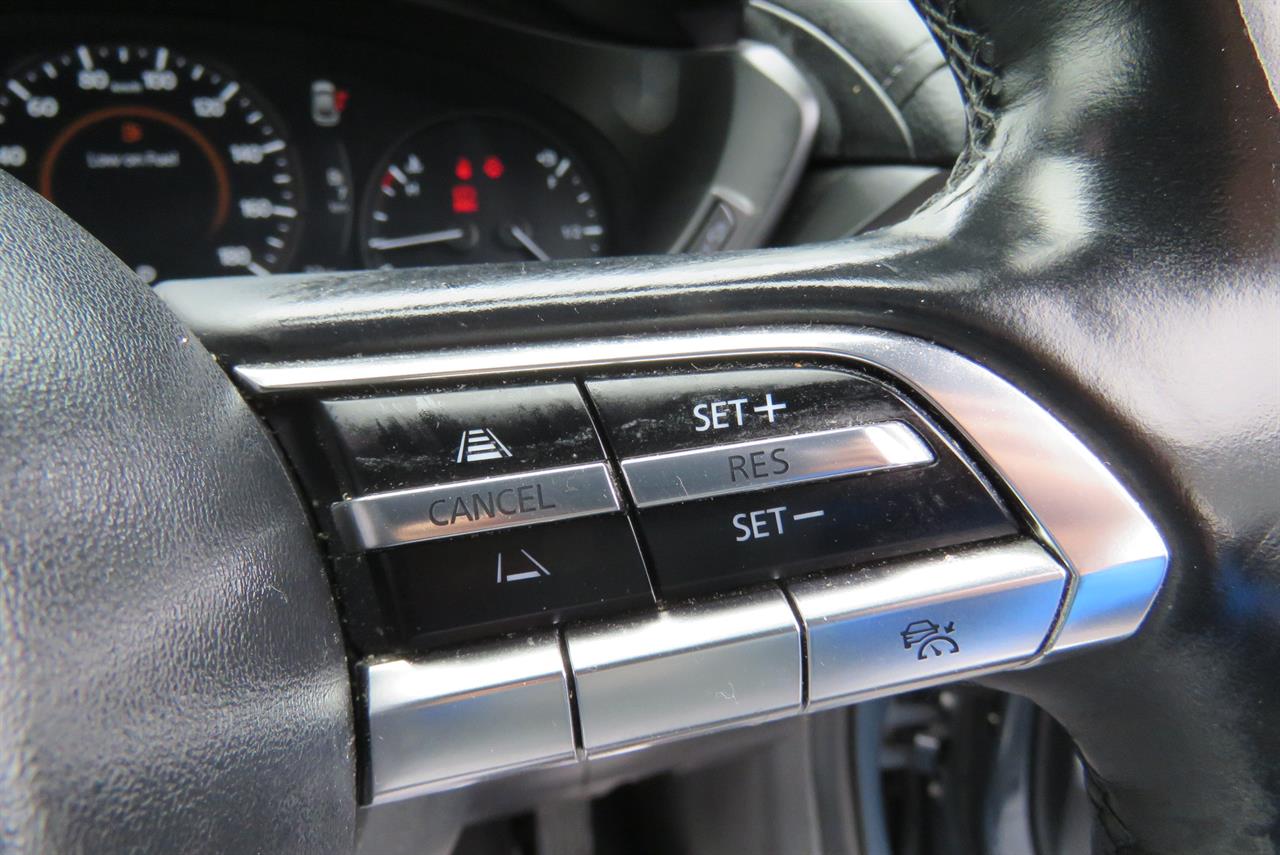 2021 Mazda MX-30 thumbnail