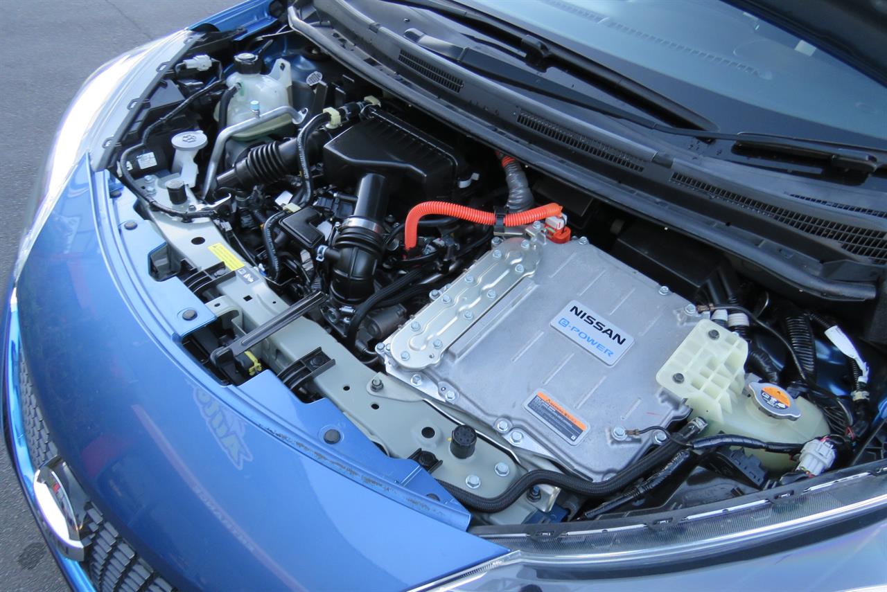 2018 Nissan Note thumbnail