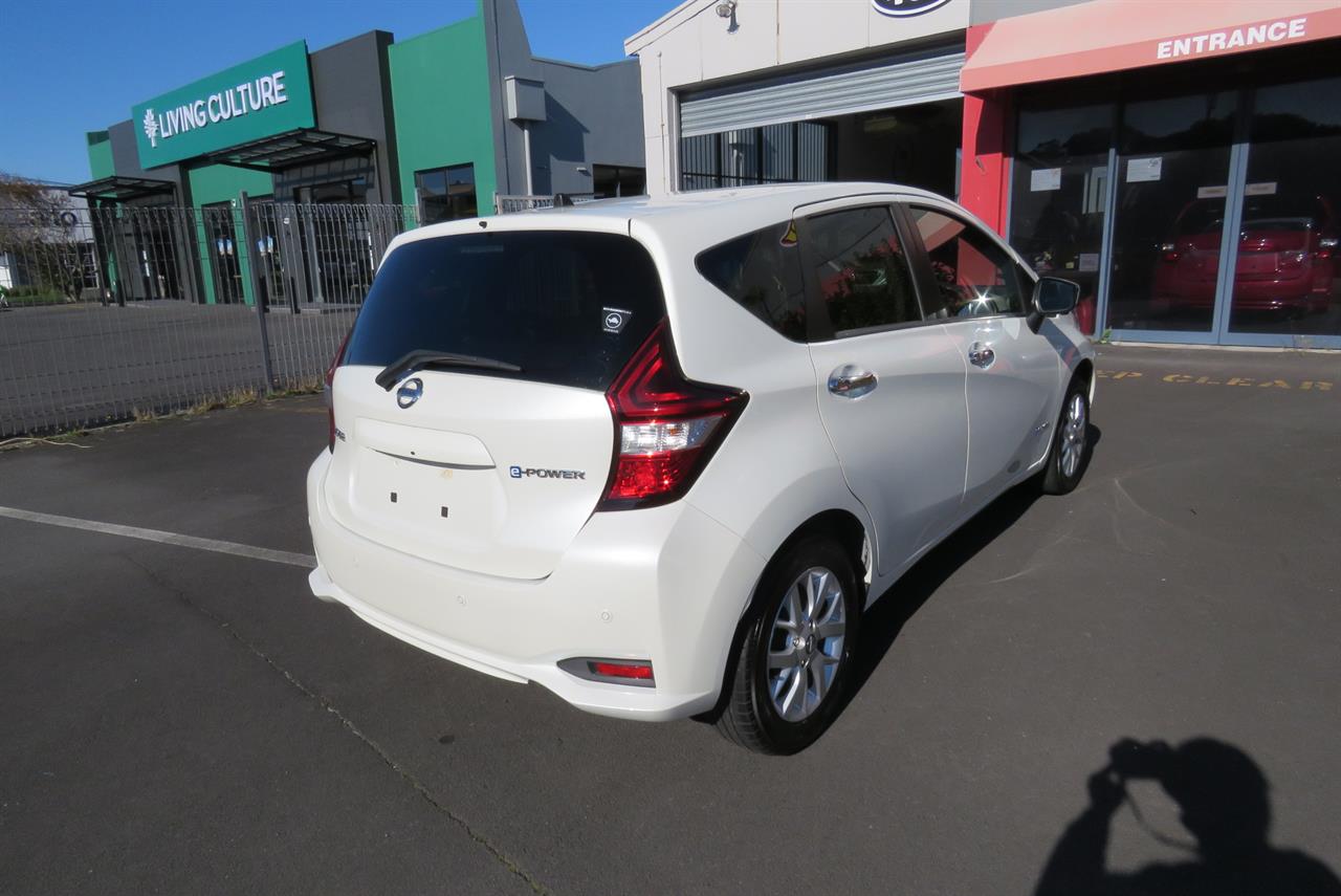 2020 Nissan Note thumbnail
