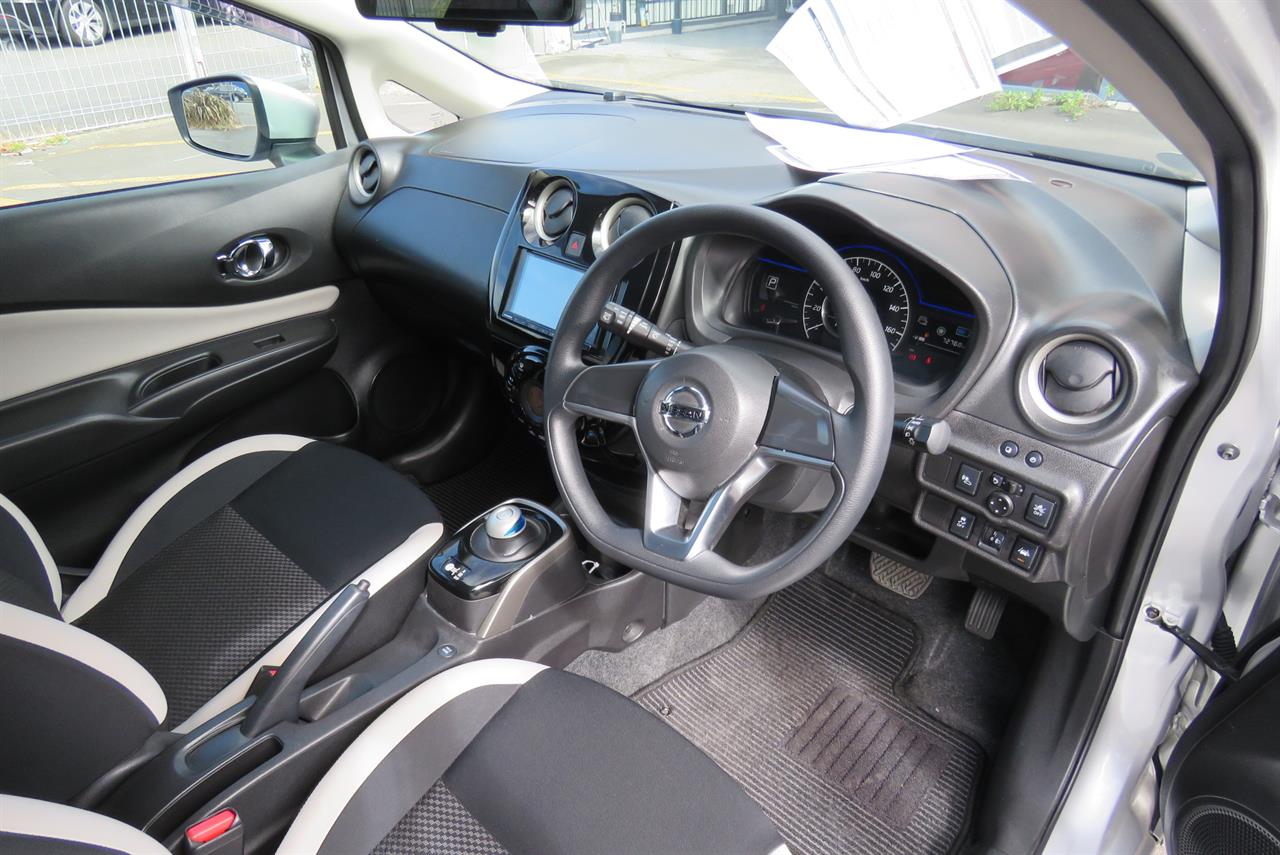2021 Nissan Note thumbnail