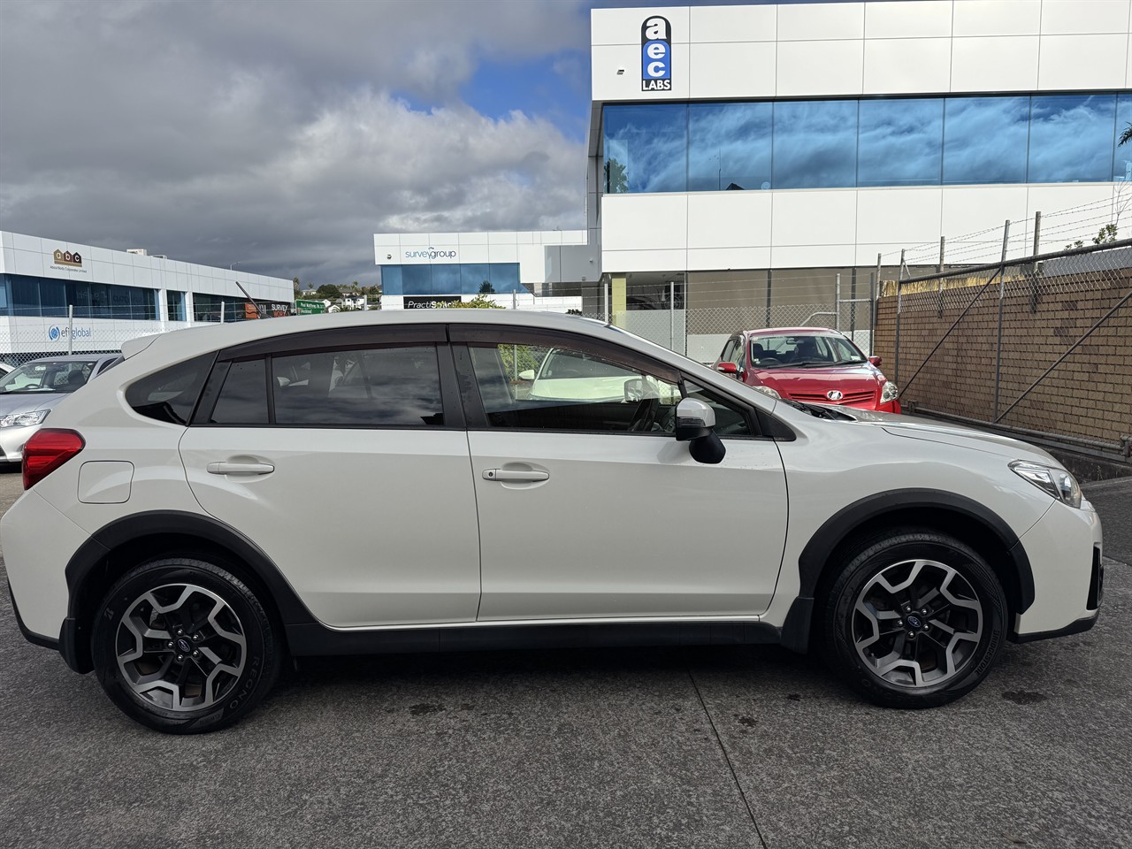 2017 Subaru XV thumbnail