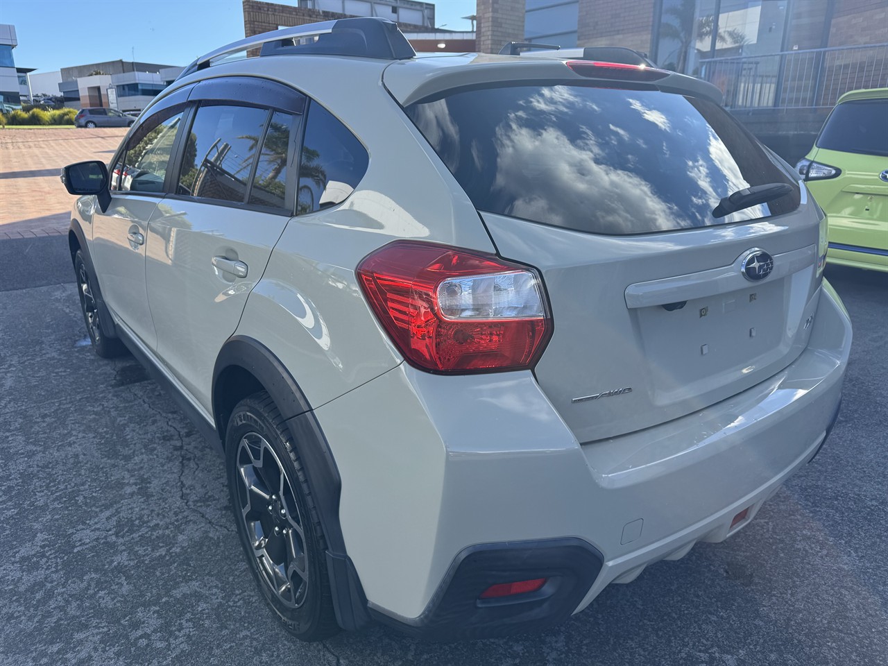 2015 Subaru XV thumbnail