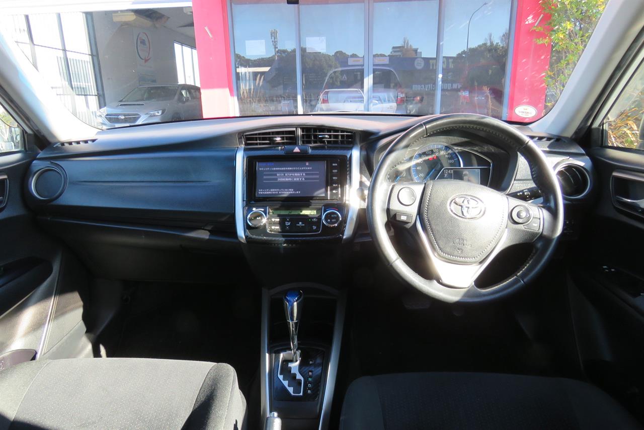 2014 Toyota Corolla thumbnail