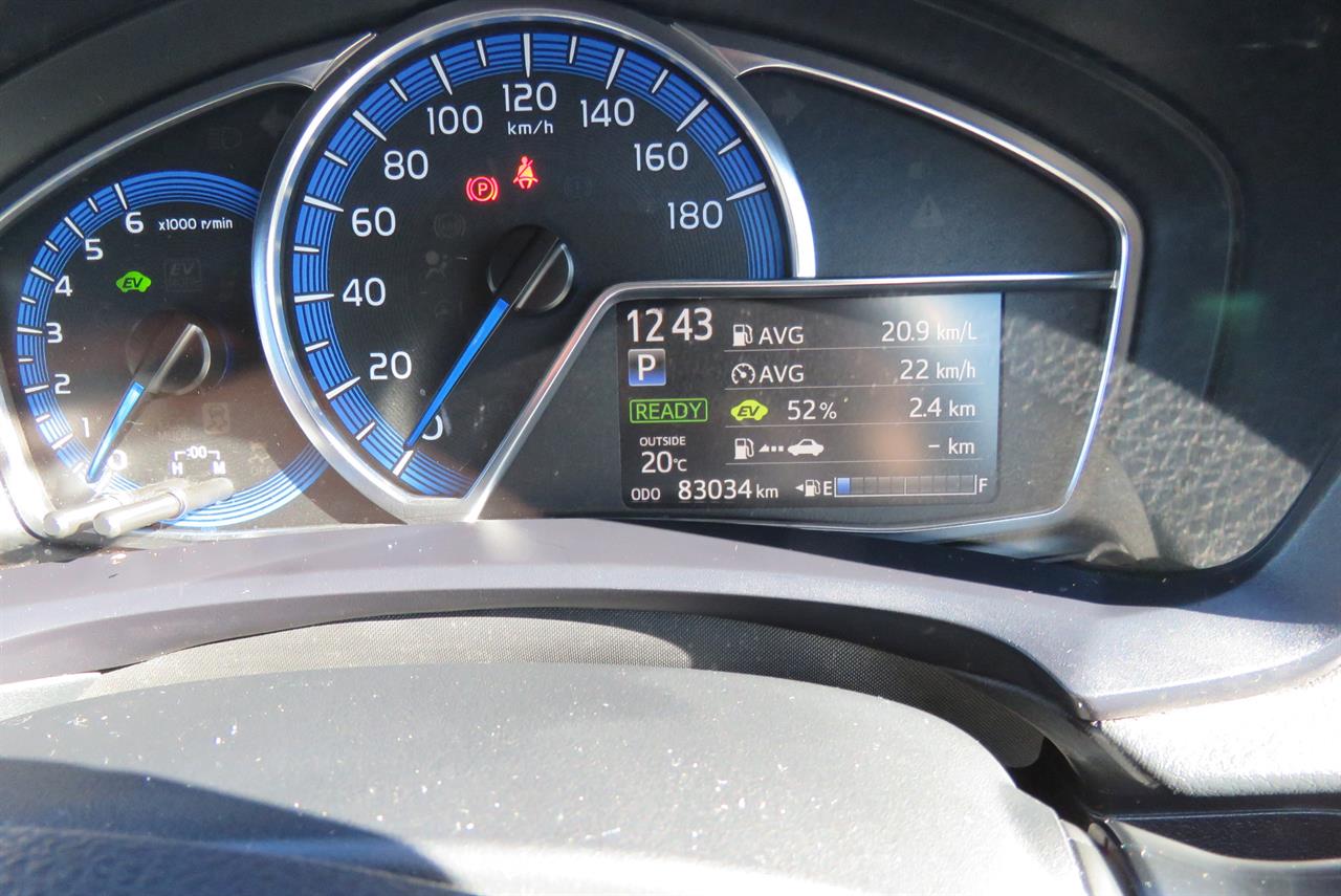 2014 Toyota Corolla thumbnail