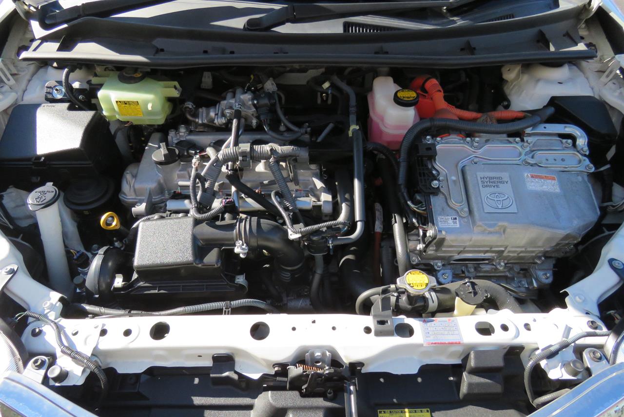 2014 Toyota Corolla thumbnail