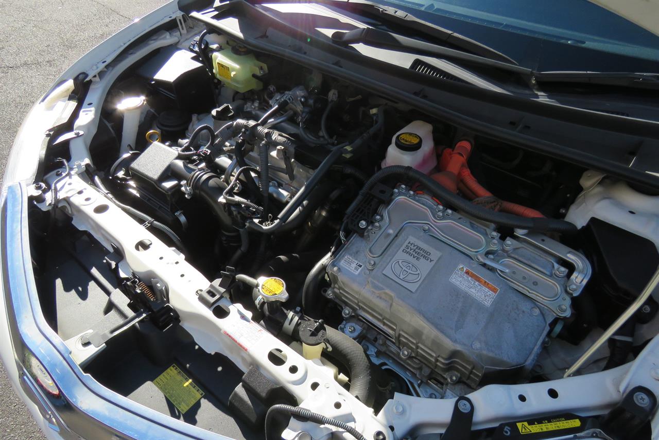 2014 Toyota Corolla thumbnail