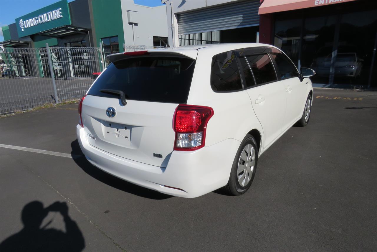 2014 Toyota Corolla thumbnail