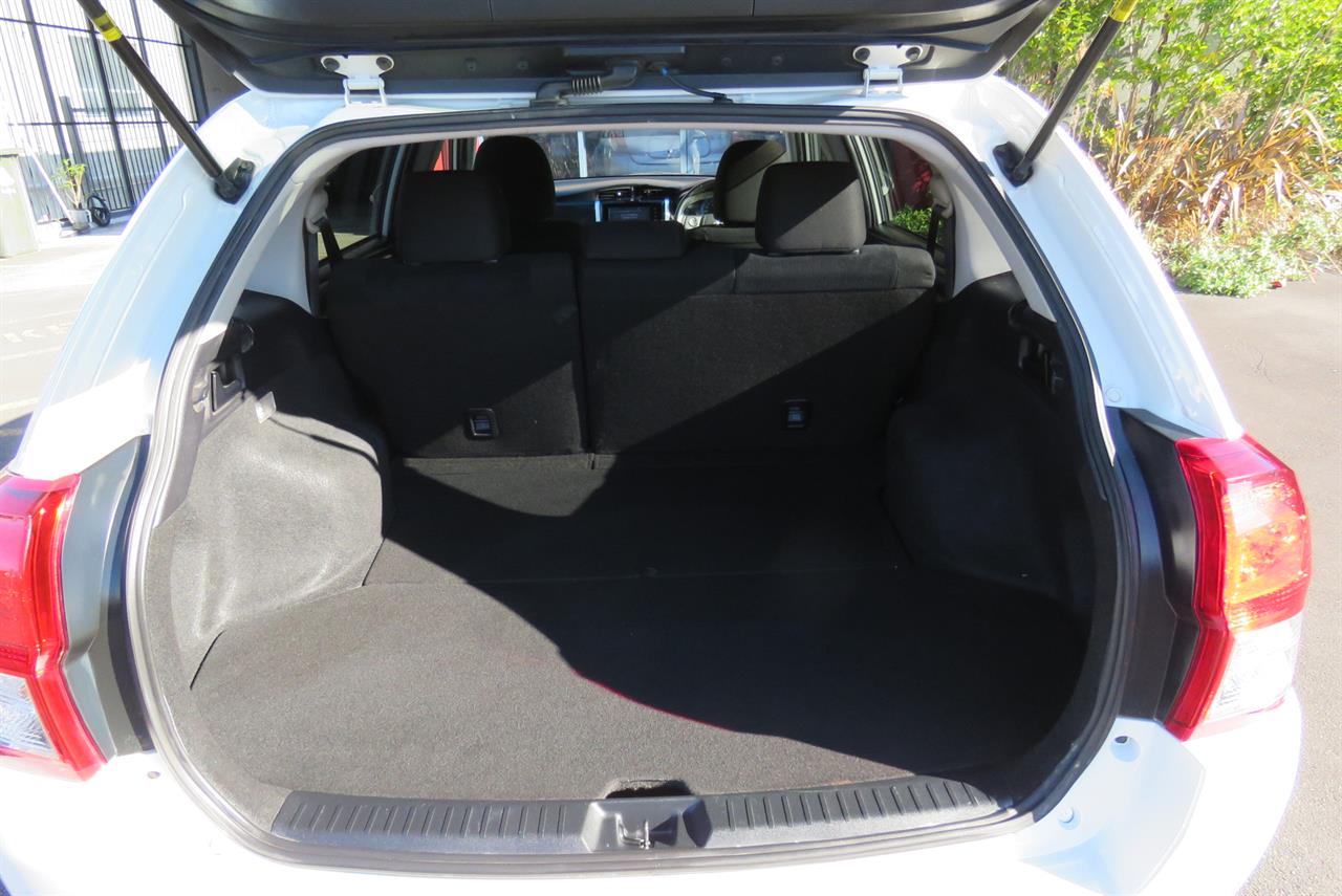 2014 Toyota Corolla thumbnail