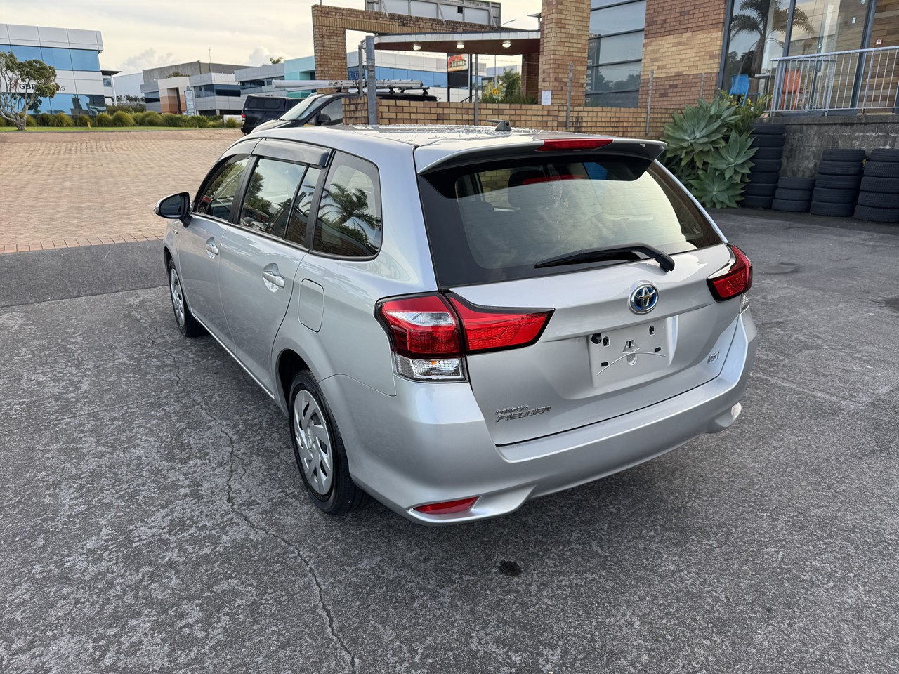 2018 Toyota Corolla thumbnail
