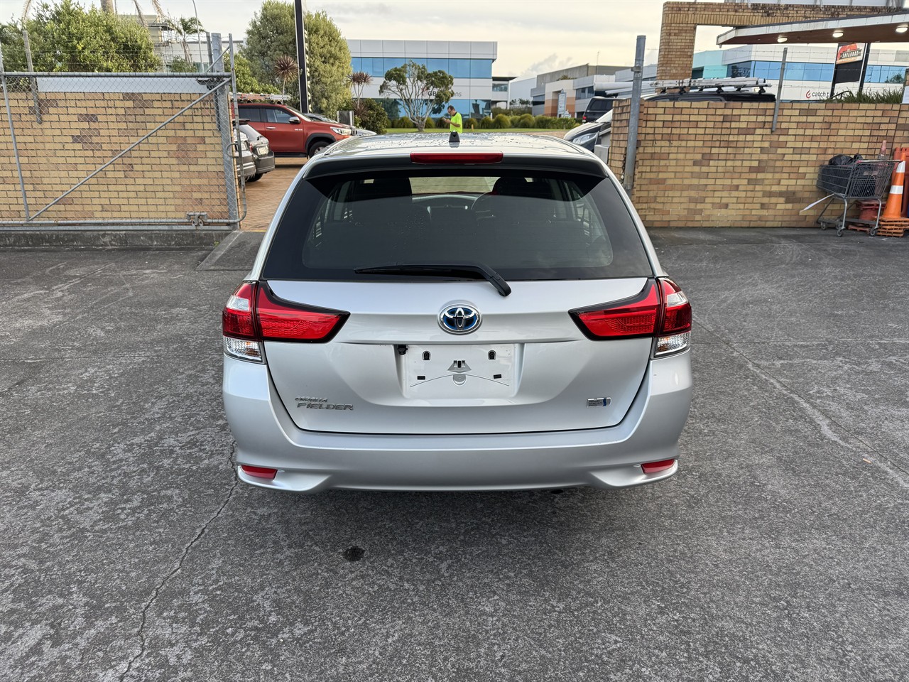2018 Toyota Corolla thumbnail