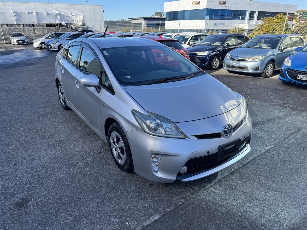 2013 Toyota Prius thumbnail