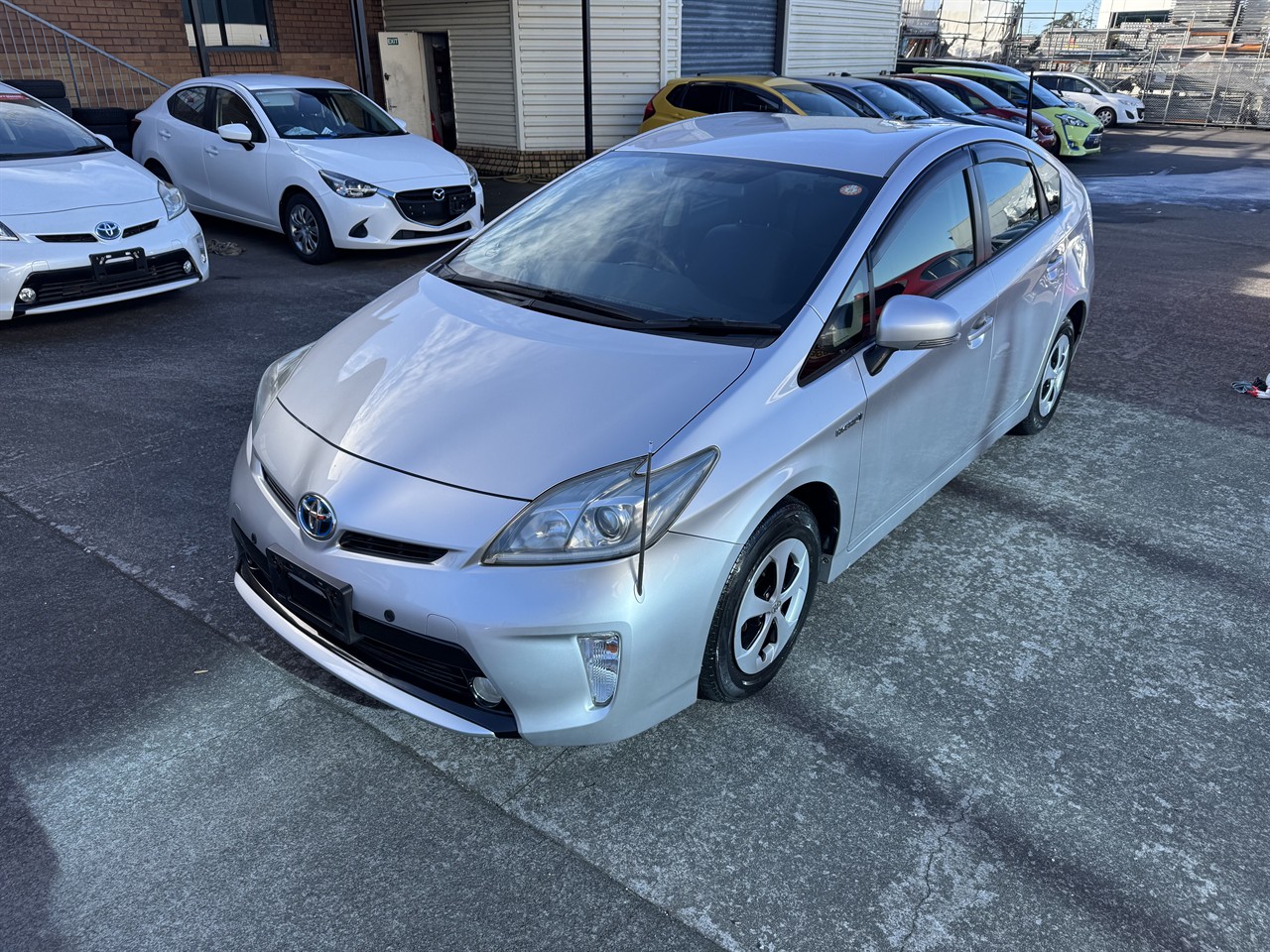 2013 Toyota Prius thumbnail