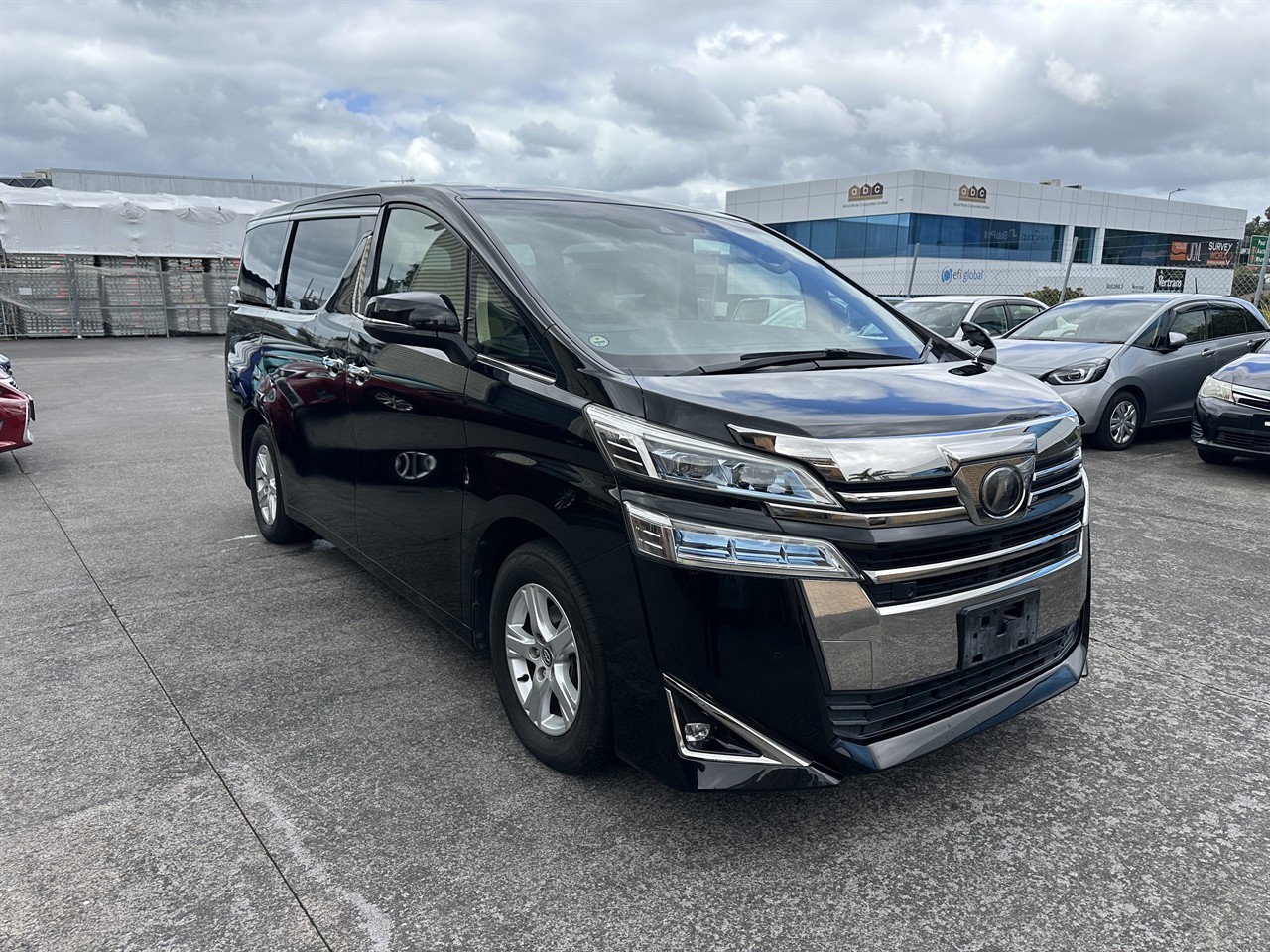 2019 Toyota Vellfire thumbnail