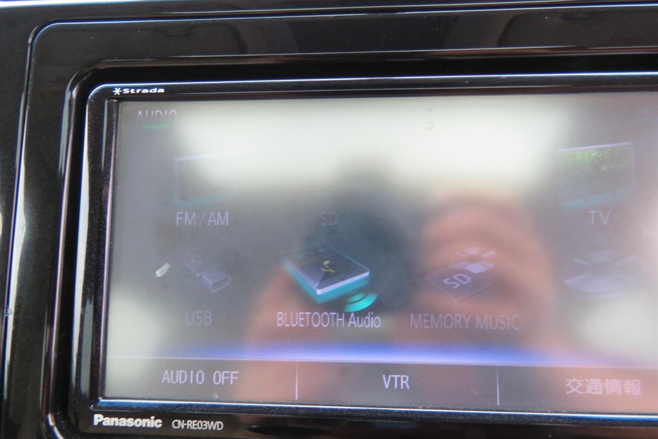 2017 Toyota Vellfire thumbnail