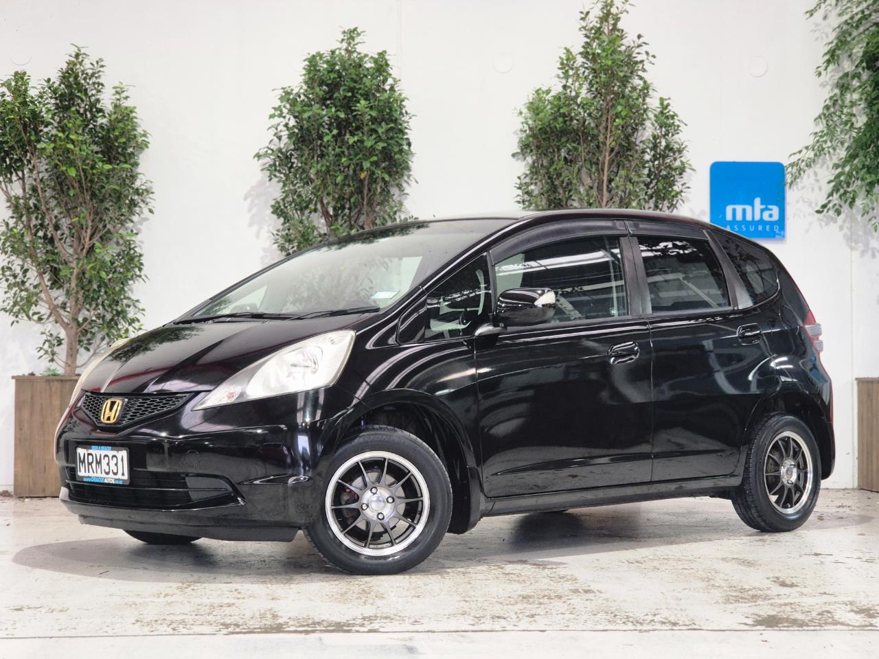 2010 Honda Fit thumbnail