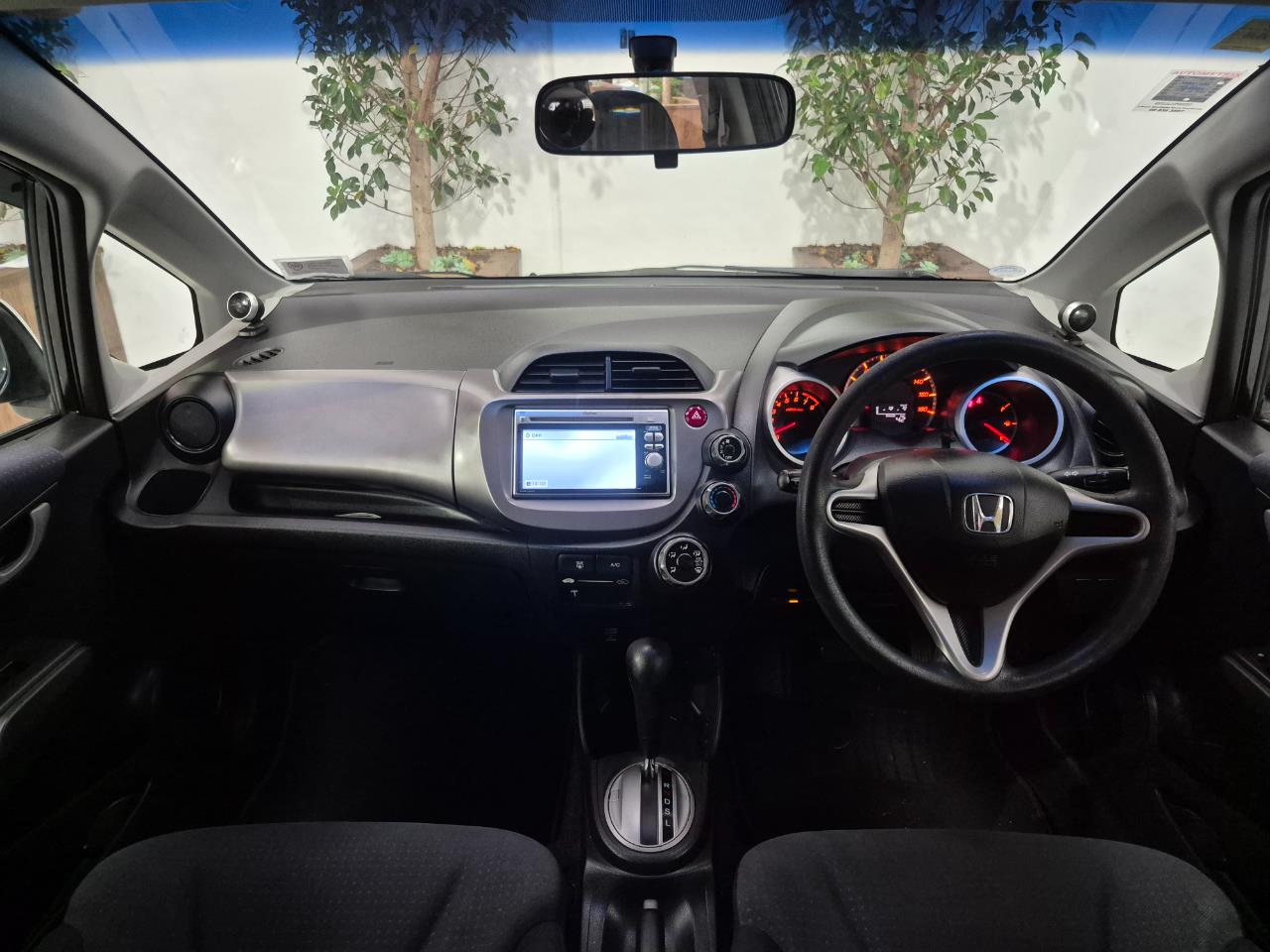 2010 Honda Fit thumbnail
