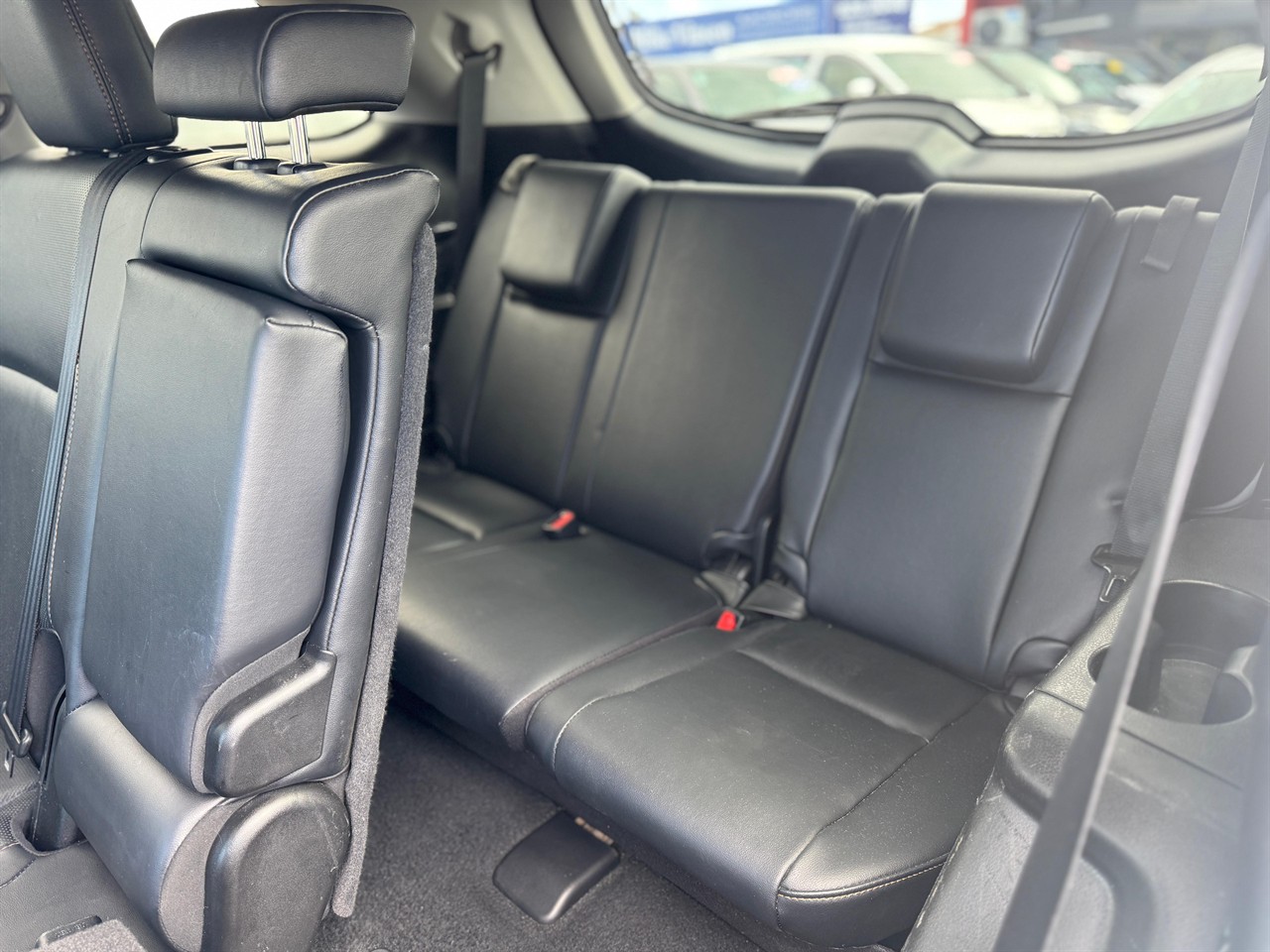 2019 Toyota Highlander thumbnail