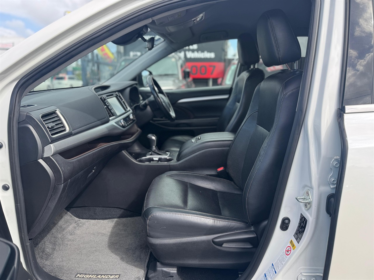 2019 Toyota Highlander thumbnail