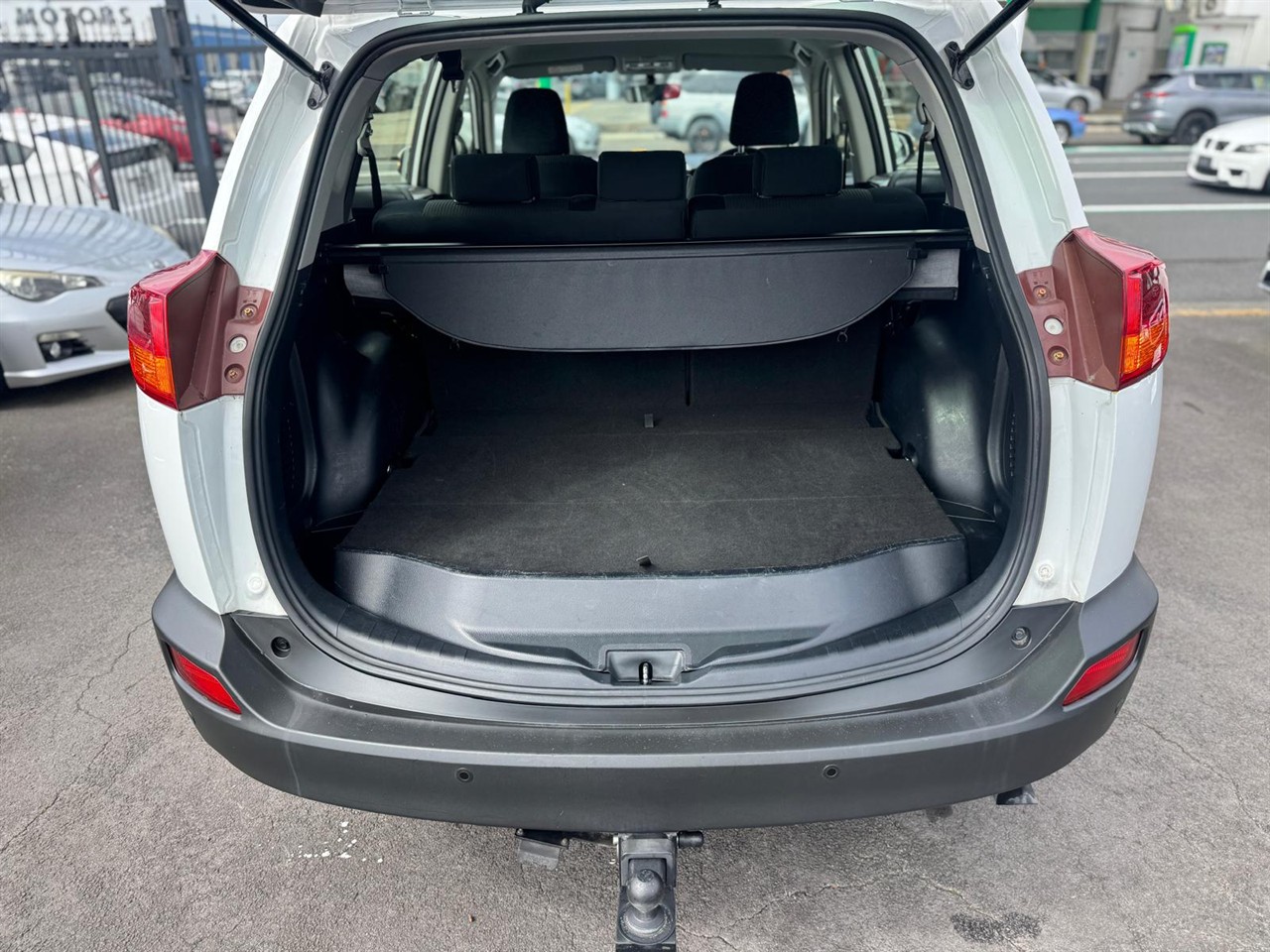 2014 Toyota RAV4 thumbnail