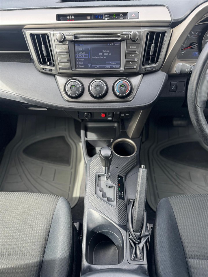 2014 Toyota RAV4 thumbnail