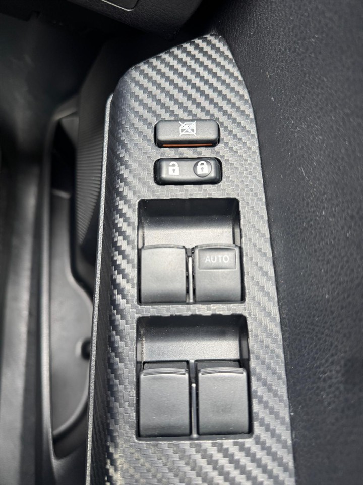 2014 Toyota RAV4 thumbnail