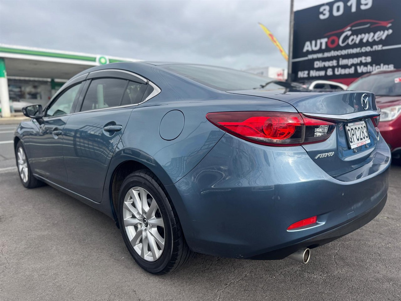 2013 Mazda Atenza thumbnail