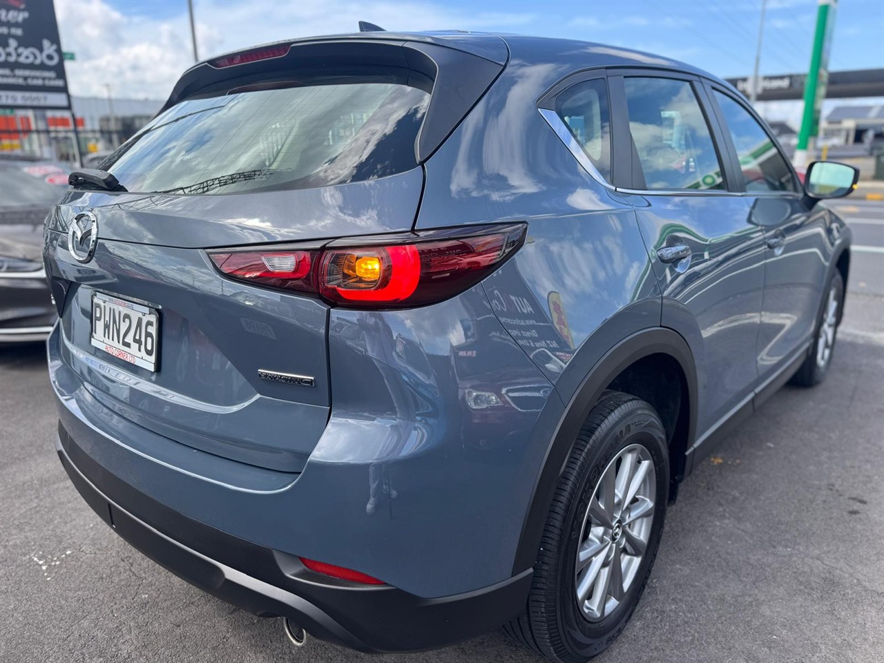 2023 Mazda CX-5 thumbnail