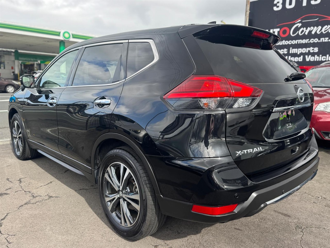 2017 Nissan X-Trail thumbnail