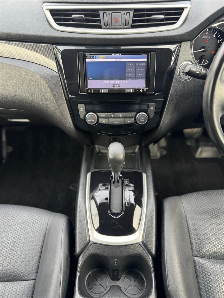 2016 Nissan X-Trail thumbnail