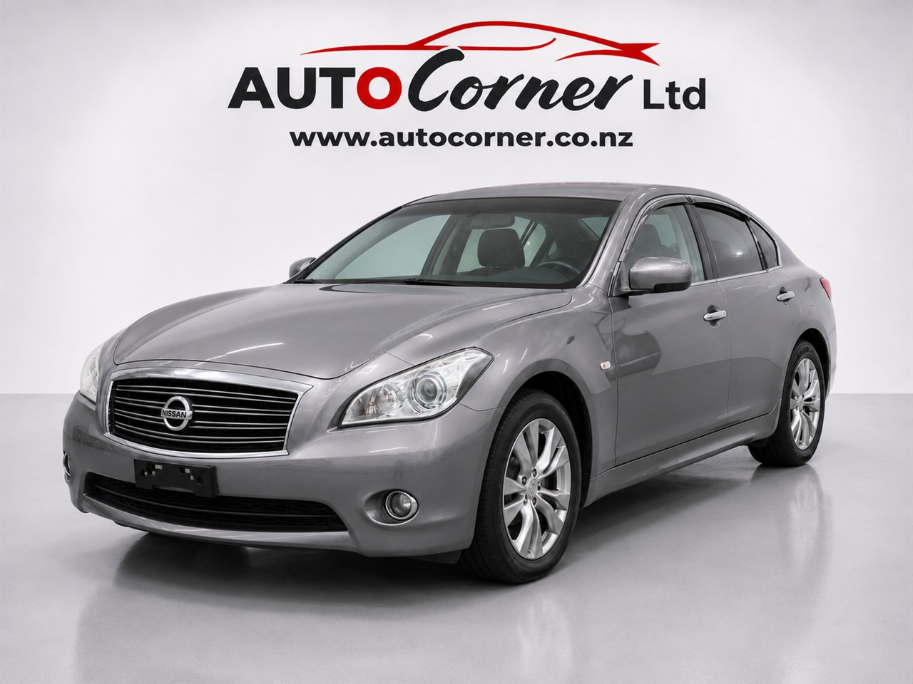2014 Nissan FUGA thumbnail