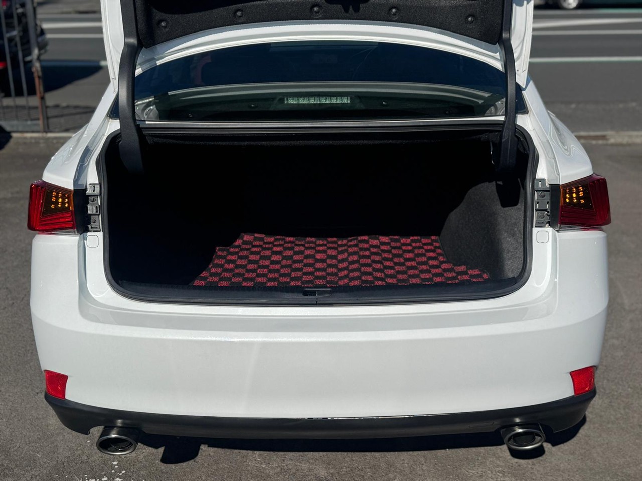 2014 Lexus IS thumbnail