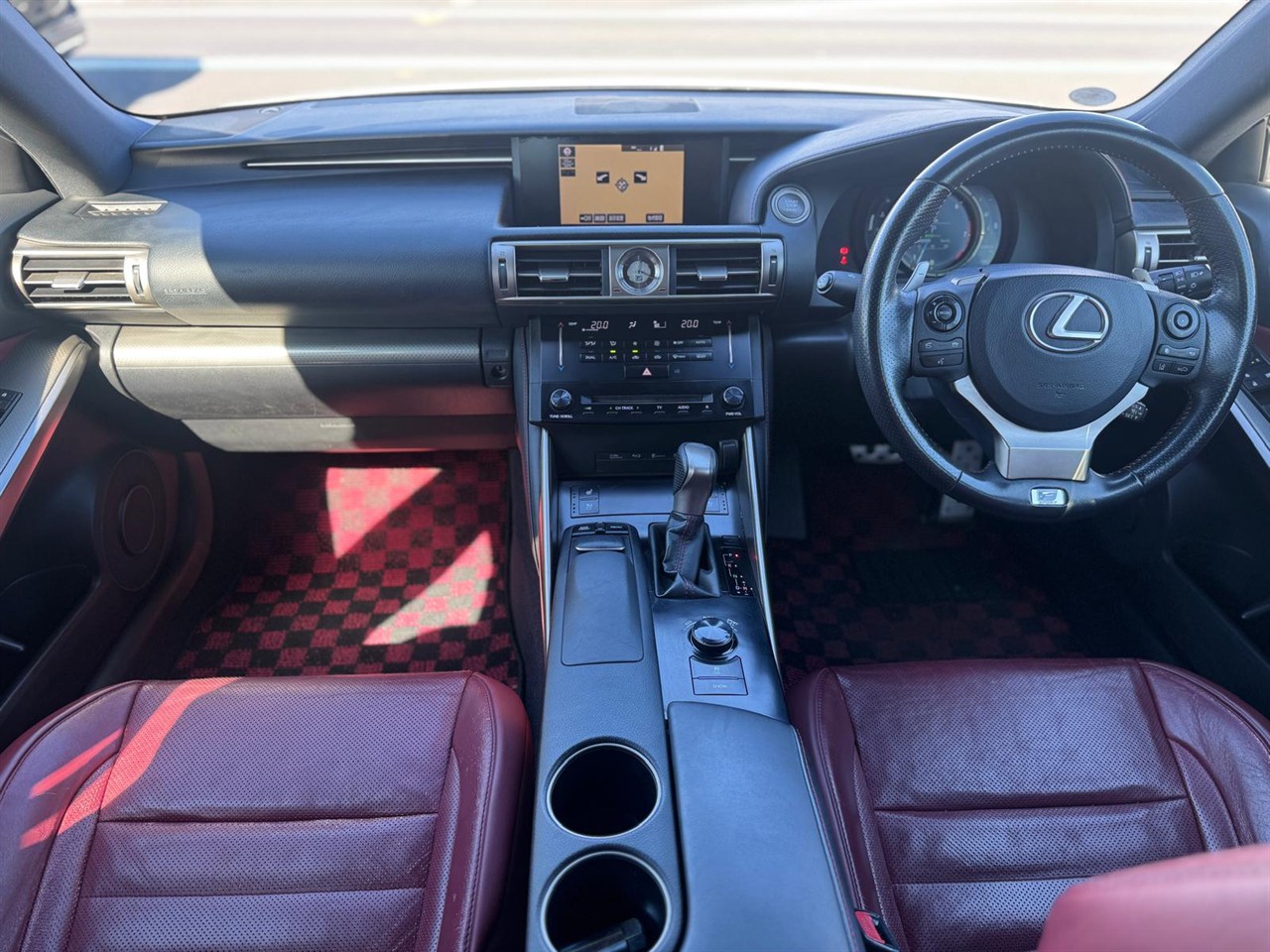 2014 Lexus IS thumbnail