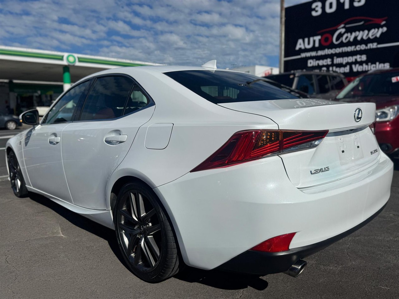 2014 Lexus IS thumbnail