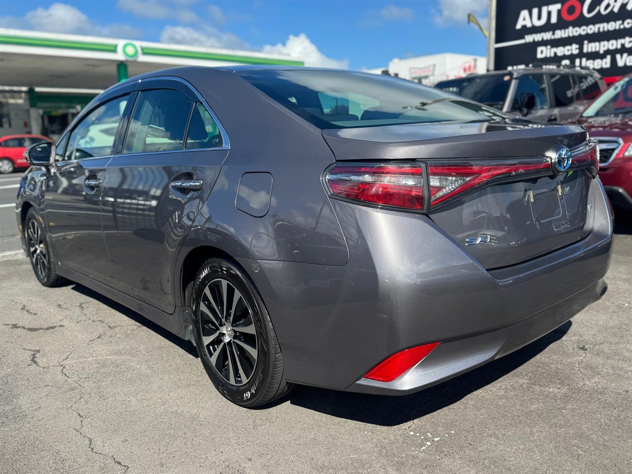 2015 Toyota Sai thumbnail