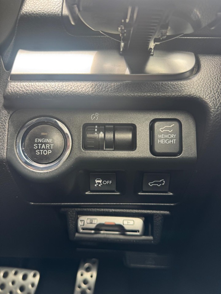 2014 Subaru Forester thumbnail