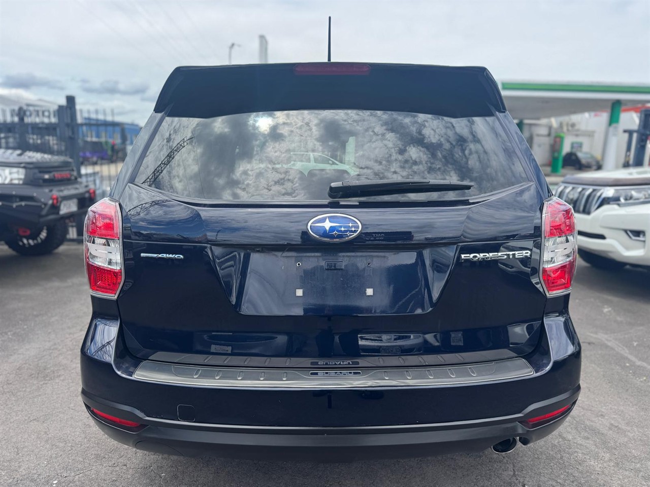 2014 Subaru Forester thumbnail