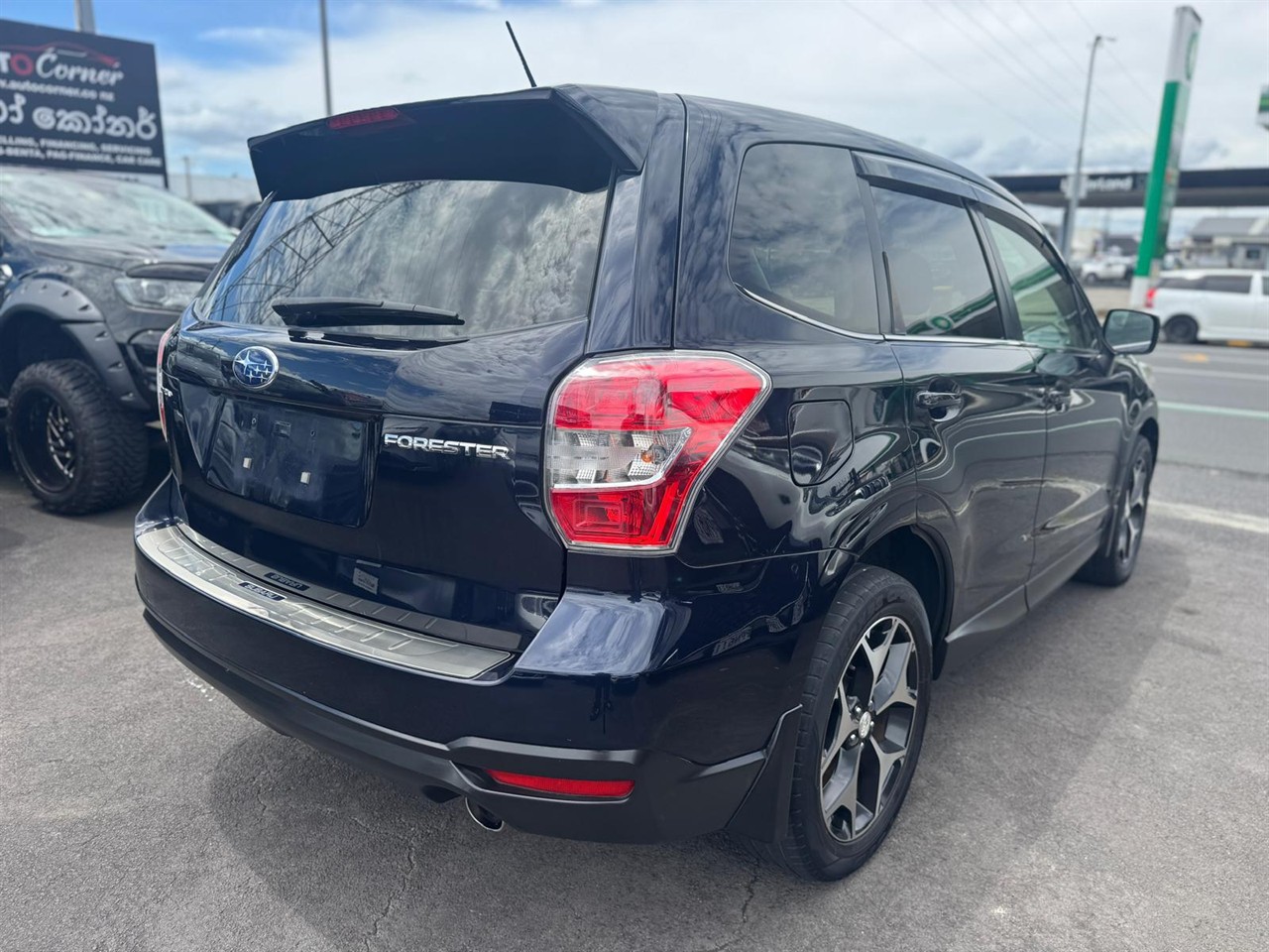 2014 Subaru Forester thumbnail