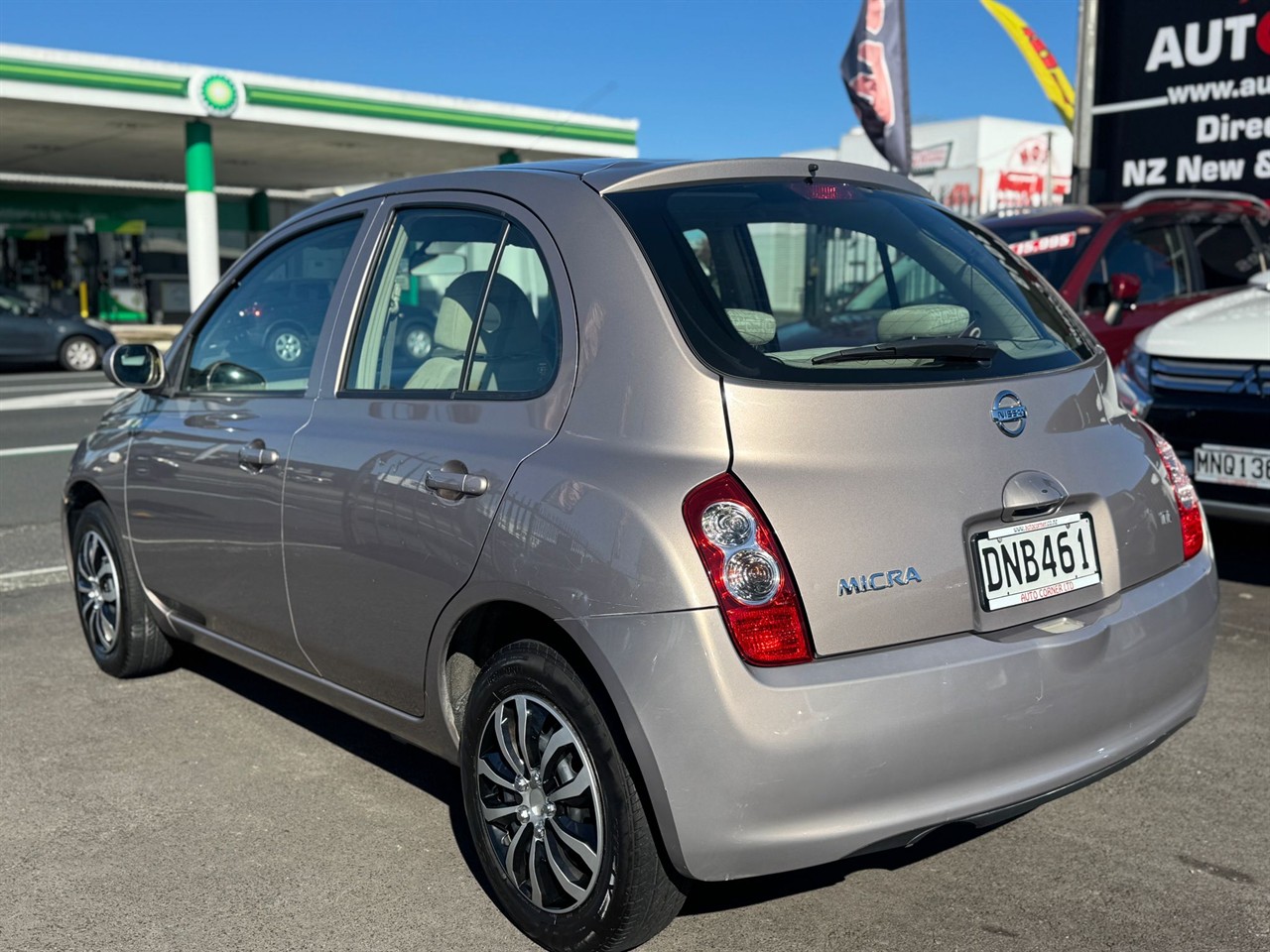 2006 Nissan Micra thumbnail